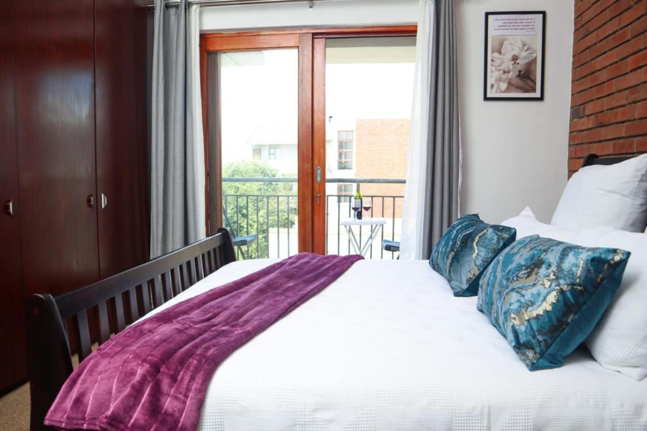 Spacious And Luxury 3 Bedroom